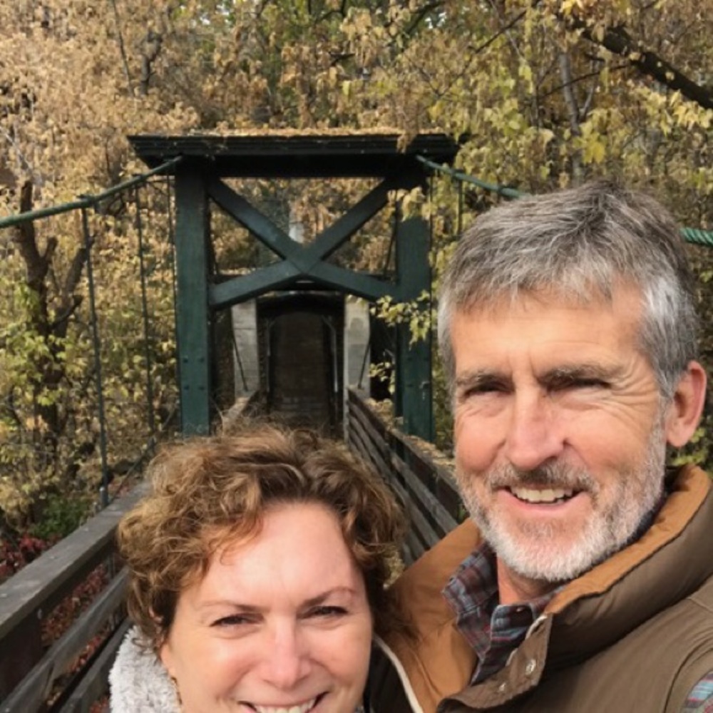 Meet your Posher, Laurie